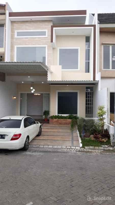 pakuwon city rumah baru gress minimalis delux