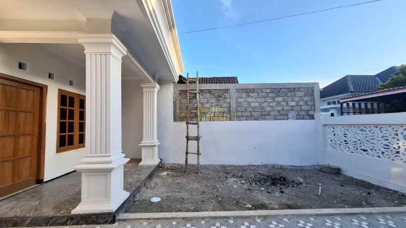 puri tundan rumah minimalis modern di kalasan yogya