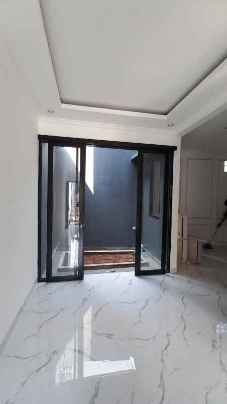 rumah 2 3 lantai jakarta selatan harga 1 3 milyaran