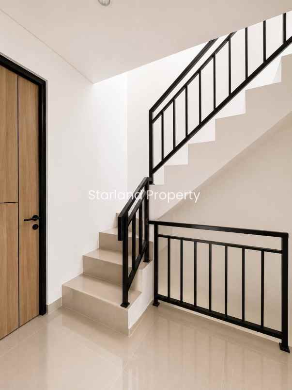 rumah 2 5 lantai di bintaro cuma 1 2 m an dp 0 pula