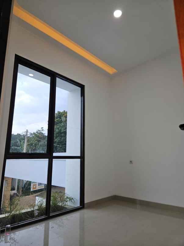 rumah 2 lantai free biaya all in jatiasih bekasi