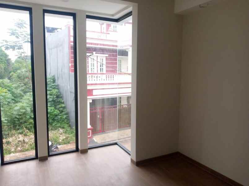 rumah 2 lantai tanpa dp free biaya biaya