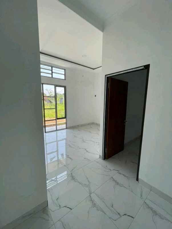 rumah 300 jutaan cilodong depok