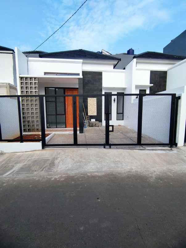 rumah 300 jutaan cilodong depok