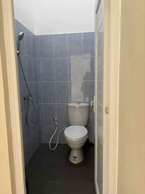 rumah bangunan baru siap huni karanganyar kota