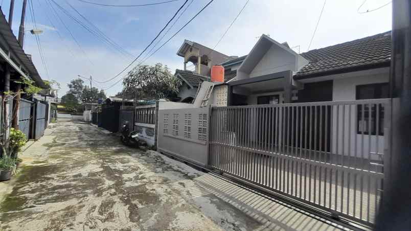 rumah baru minimalis di kota bandung