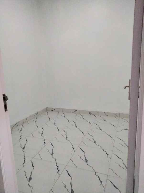 rumah baru murah lt 41m2 dekat stan bintaro rp 350jt