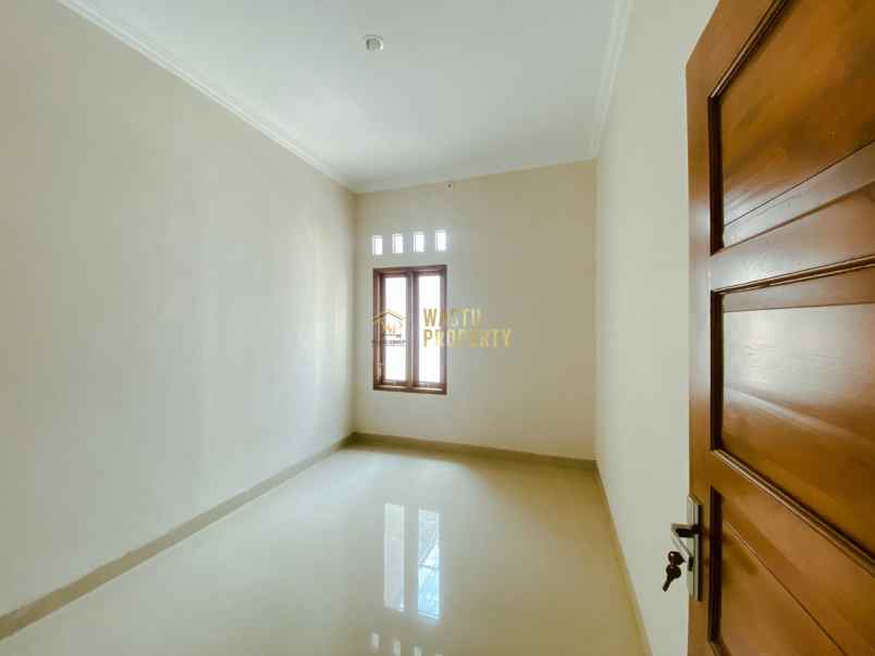 rumah baru tanah luas di kalasan sleman