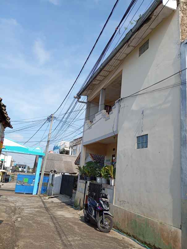 rumah cisasawi cihanjuang murah 2 lantai shm