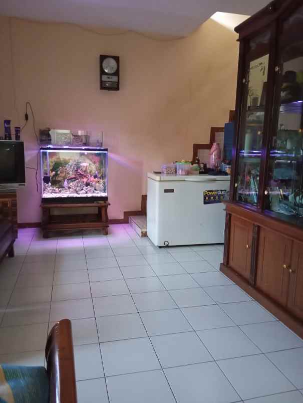 rumah cisasawi cihanjuang murah 2 lantai shm