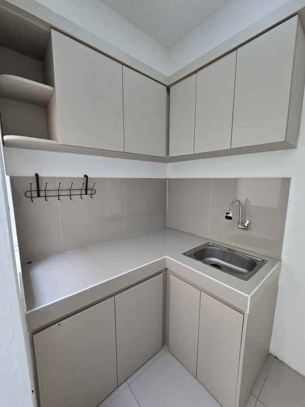 rumah dekat summarecon crown gading bekasi