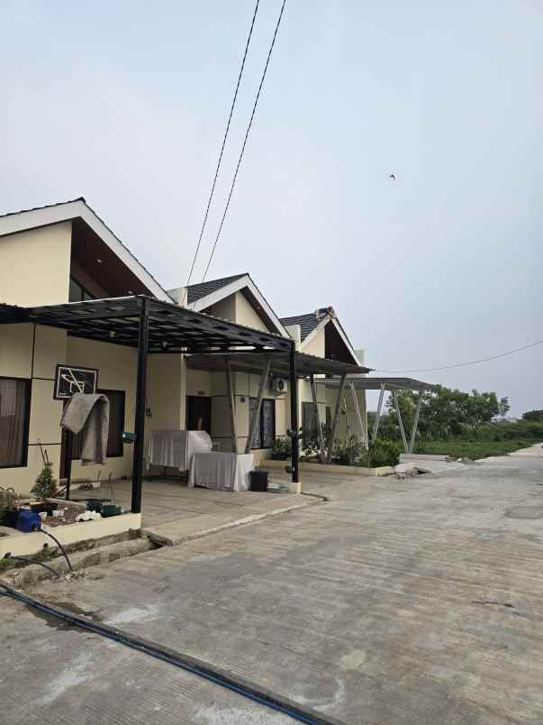rumah dekat summarecon crown gading bekasi