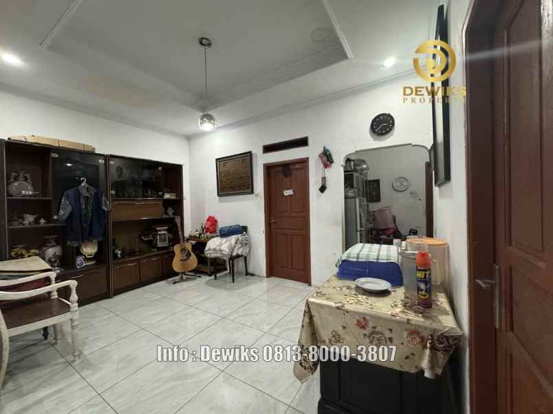 rumah di jagakarsa jakarta selatan lt 213m2