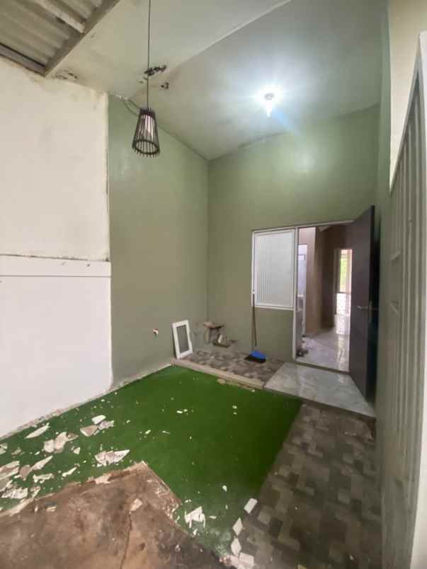 rumah dijual cash bojongsari depok bs over kredit lt96