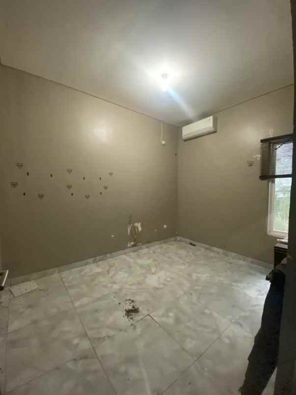 rumah dijual cash bojongsari depok bs over kredit lt96