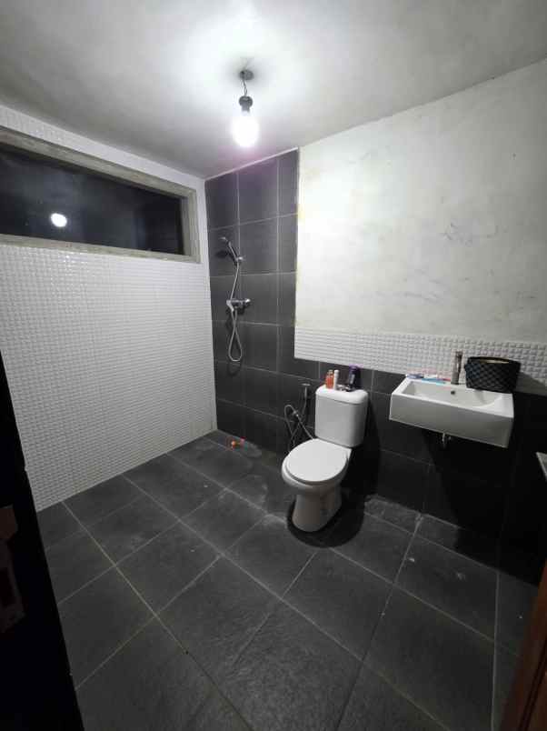 rumah exclusive sukun malang