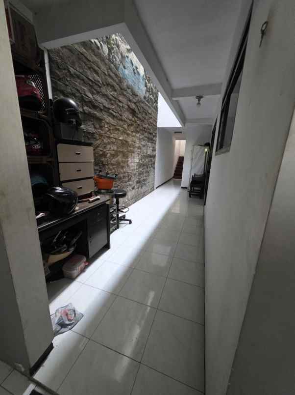 rumah exclusive sukun malang