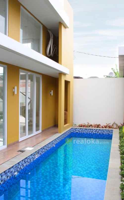 rumah jl b 2 1 3 pasar minggu