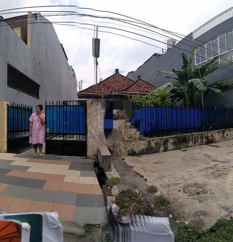 rumah jl pandan surabaya