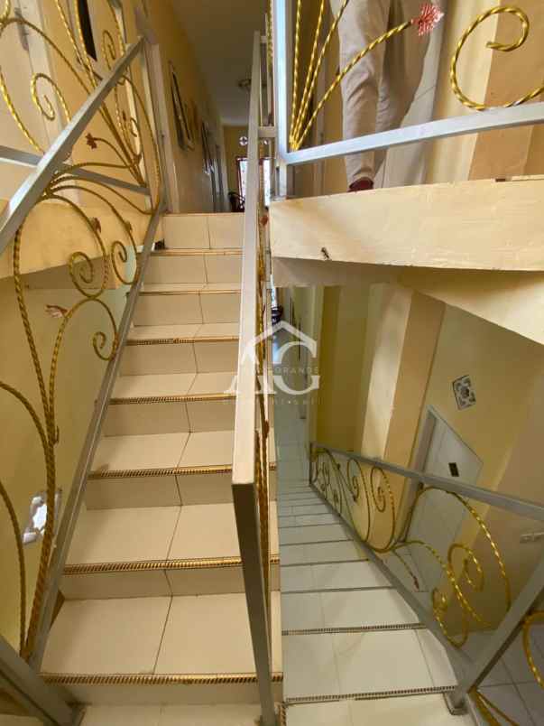 rumah kost ladys full furnish di landungsari malang