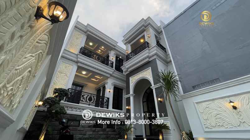 Rumah Mewah Di Jagakarsa Jakarta Selatan Lt 196m2