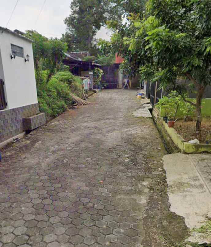 rumah padangsari banyumanik semarang