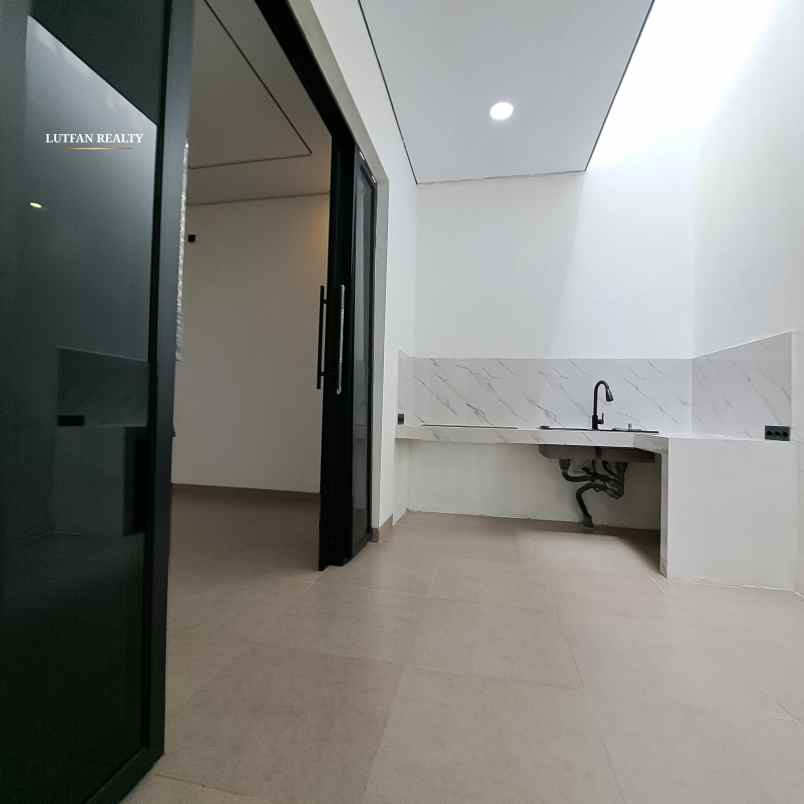 rumah pasar minggu dalam komplek