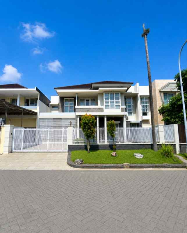 rumah puri galaxy strategis garasi 2 carport 2