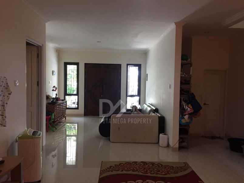 rumah rapi siap huni cluster sevilla bsd