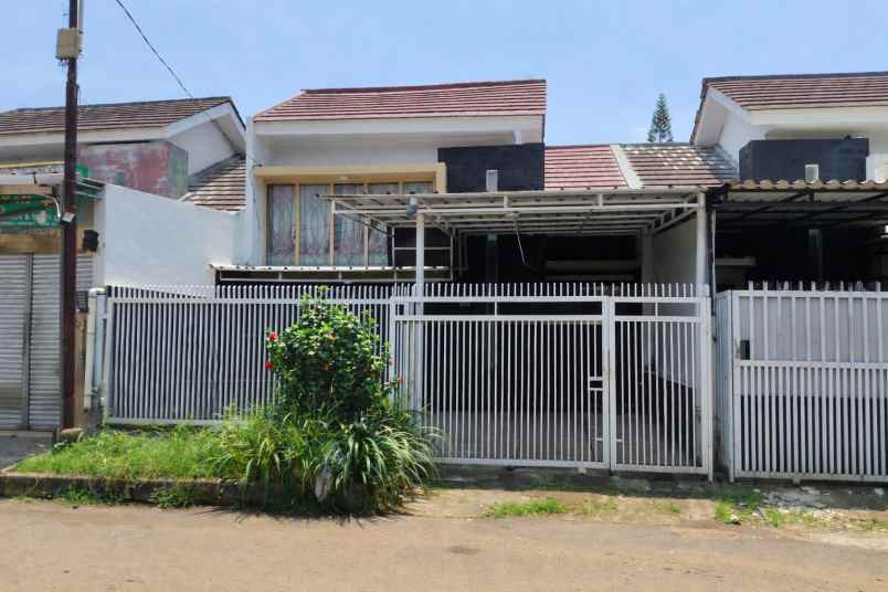 rumah second strategis dekat tol cimanggis depok