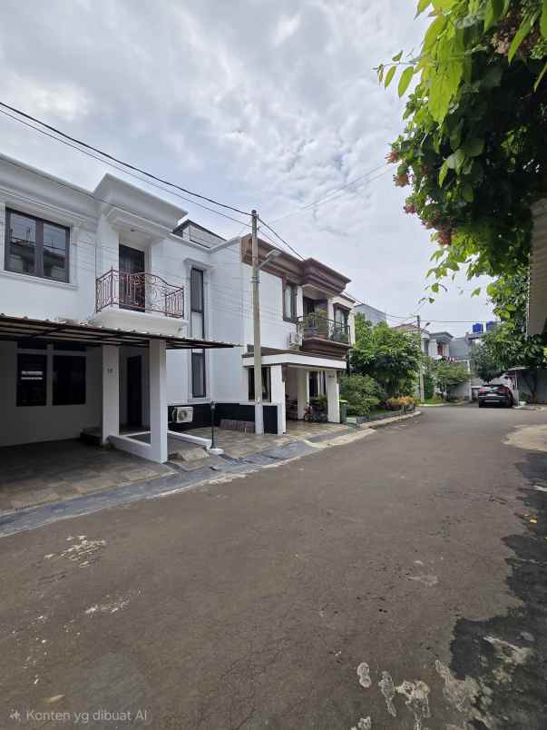 rumah second terawat di cipinang muara jaktim