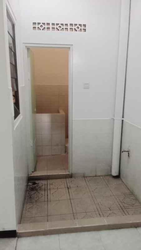 rumah setro utara bangunan baru siap huni