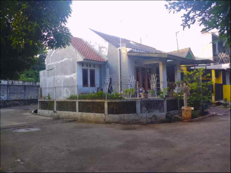 rumah taman kenari jagorawi