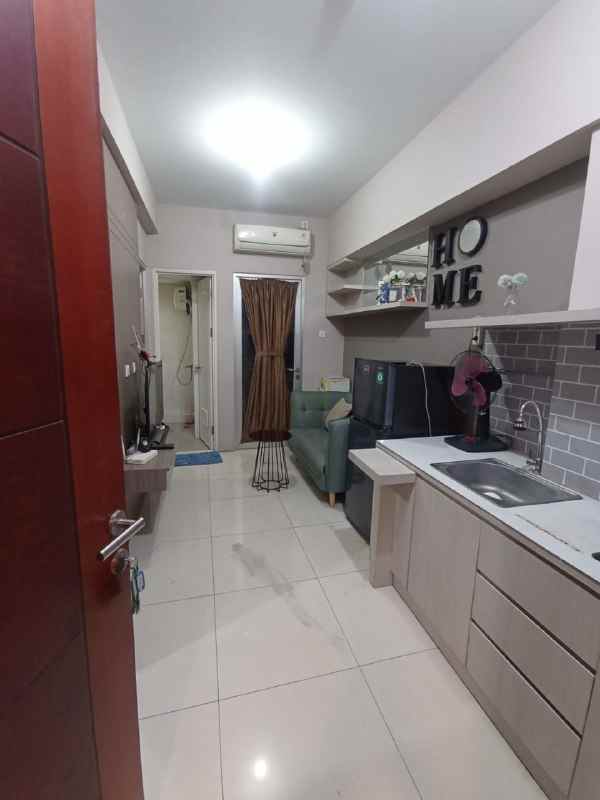 apartemen gunawangsa tidar tower a lantai 09