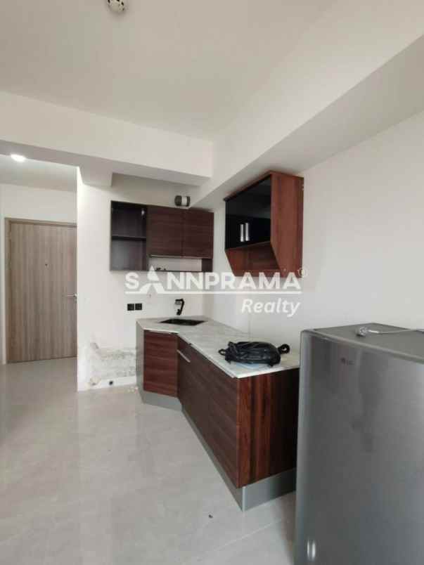 apartemen podomoro golf voew tower ekki
