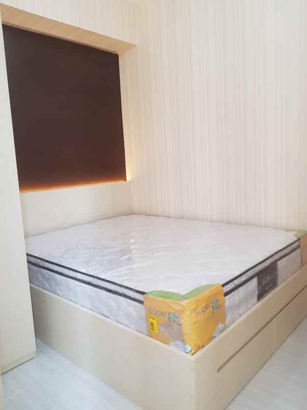 apartemen puncak dharmahusada tower b lantai 16