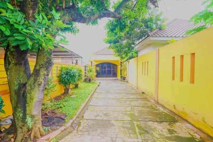 bu rumah besar dekat lrt cimanggis dan harjamukti