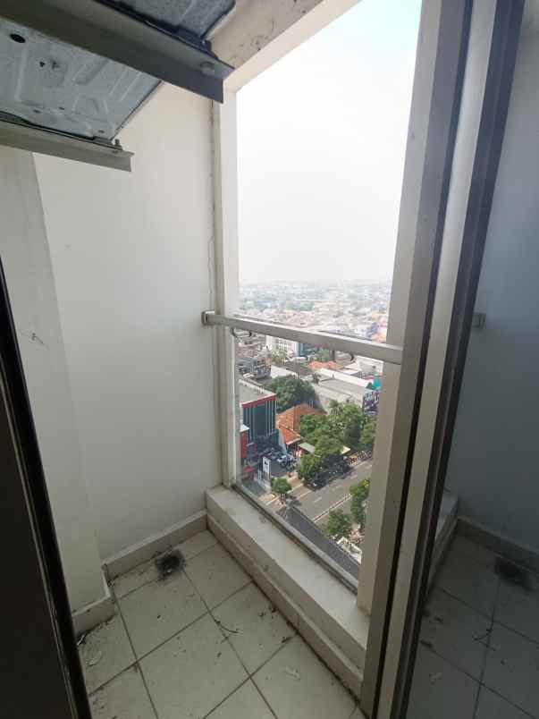 dijual apartemen louis kienne a yani semarang