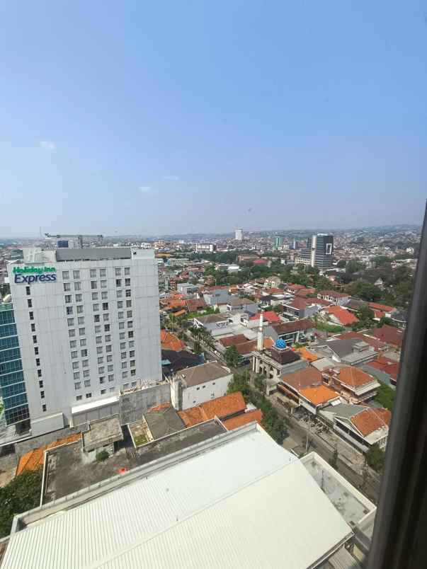 dijual apartemen louis kienne a yani semarang