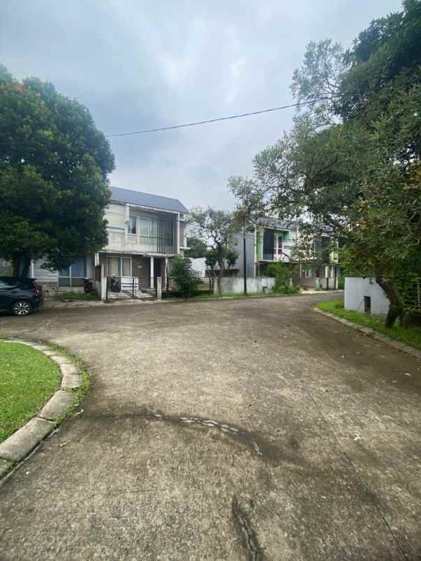 dijual apartemen transyogi cibubur jatikarya