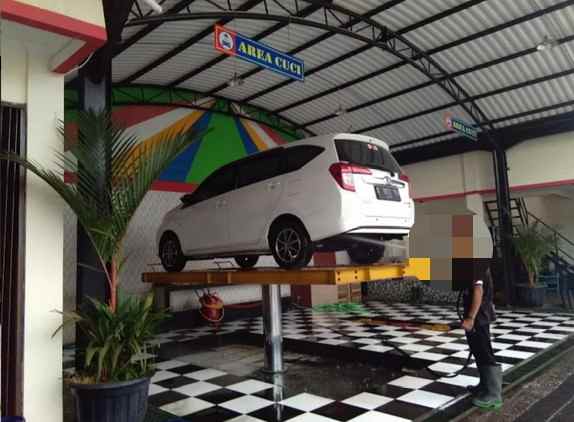 dijual cepat car wash plus cafe tengah kota ungaran