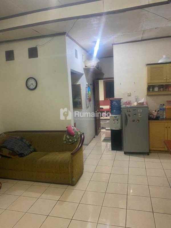 dijual cepat kostan aktif sayap pasteur