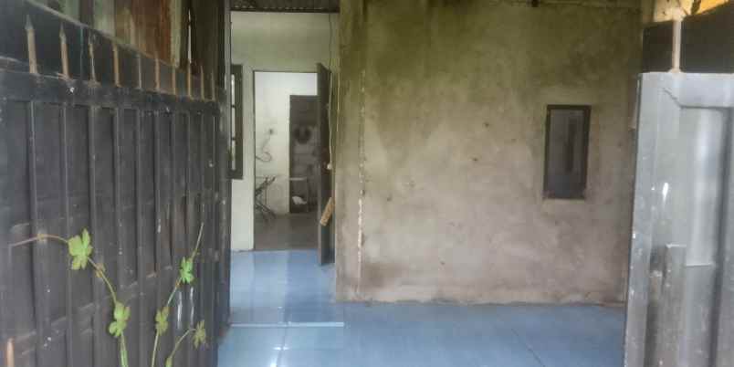 dijual cepat rumah perlu renovasi