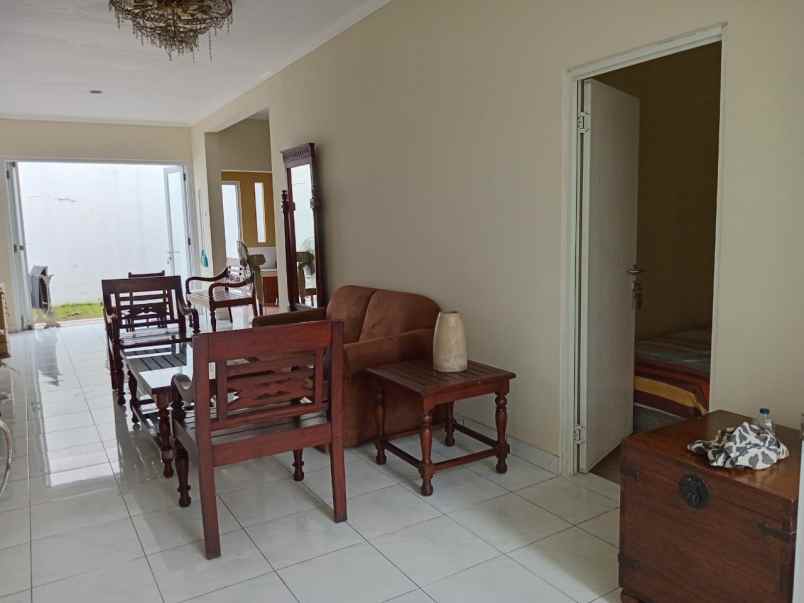 dijual dan disewakan rumah kotawisata cibubur