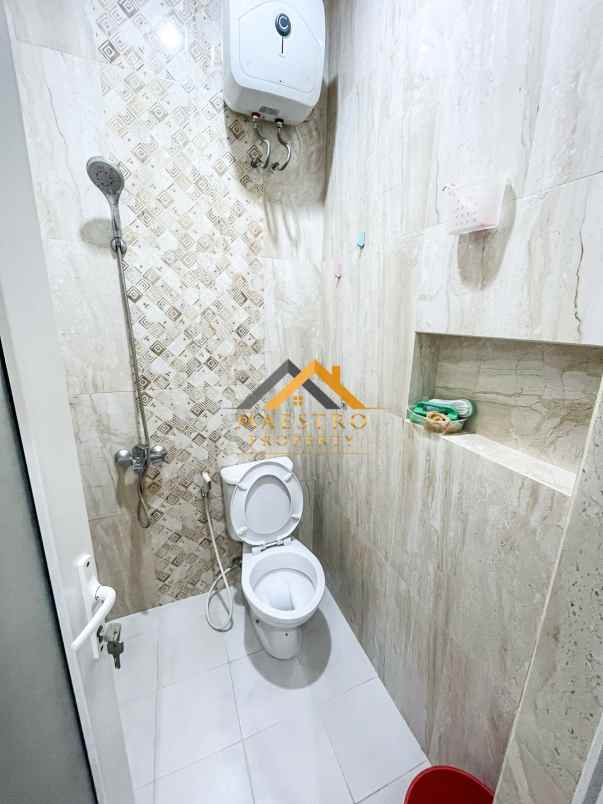 dijual disewakan rumah hook komplek cemara hijau medan