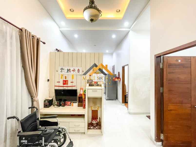 dijual disewakan rumah hook komplek cemara hijau medan