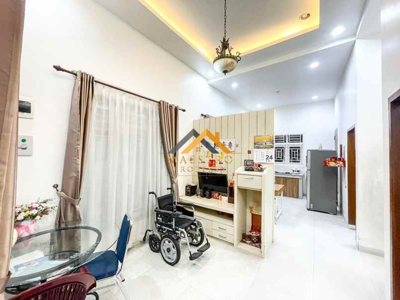 dijual disewakan rumah hook komplek cemara hijau medan