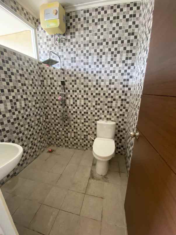 dijual disewakan rumah nyaman view pegunungan