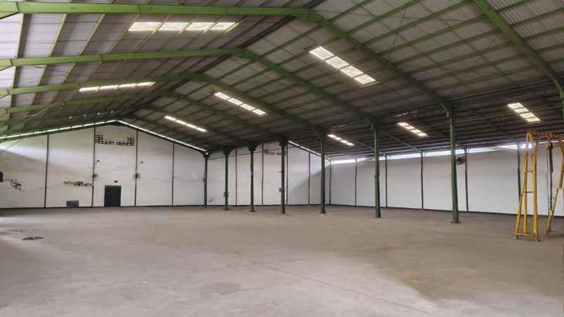 dijual gudang shm kawasan industri karet tangerang