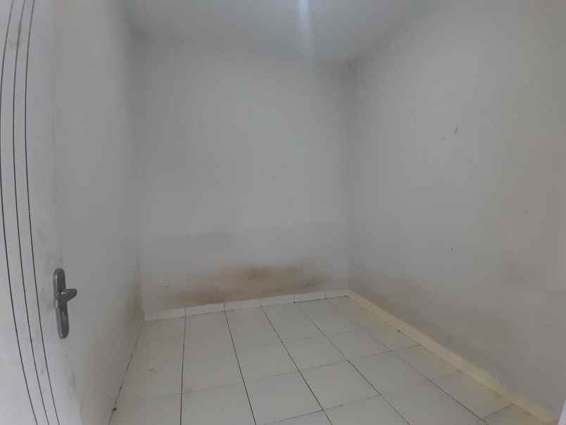 dijual kost purwomartani kec kalasan
